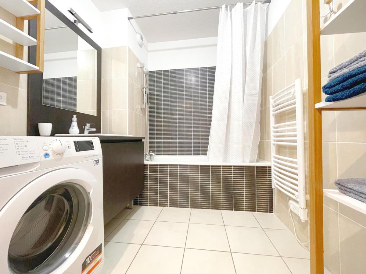 3P Climatise Avec Parking, Piscine, Proche Plage Et Commerces A Sete - Fr-1-338-497 Exteriör bild