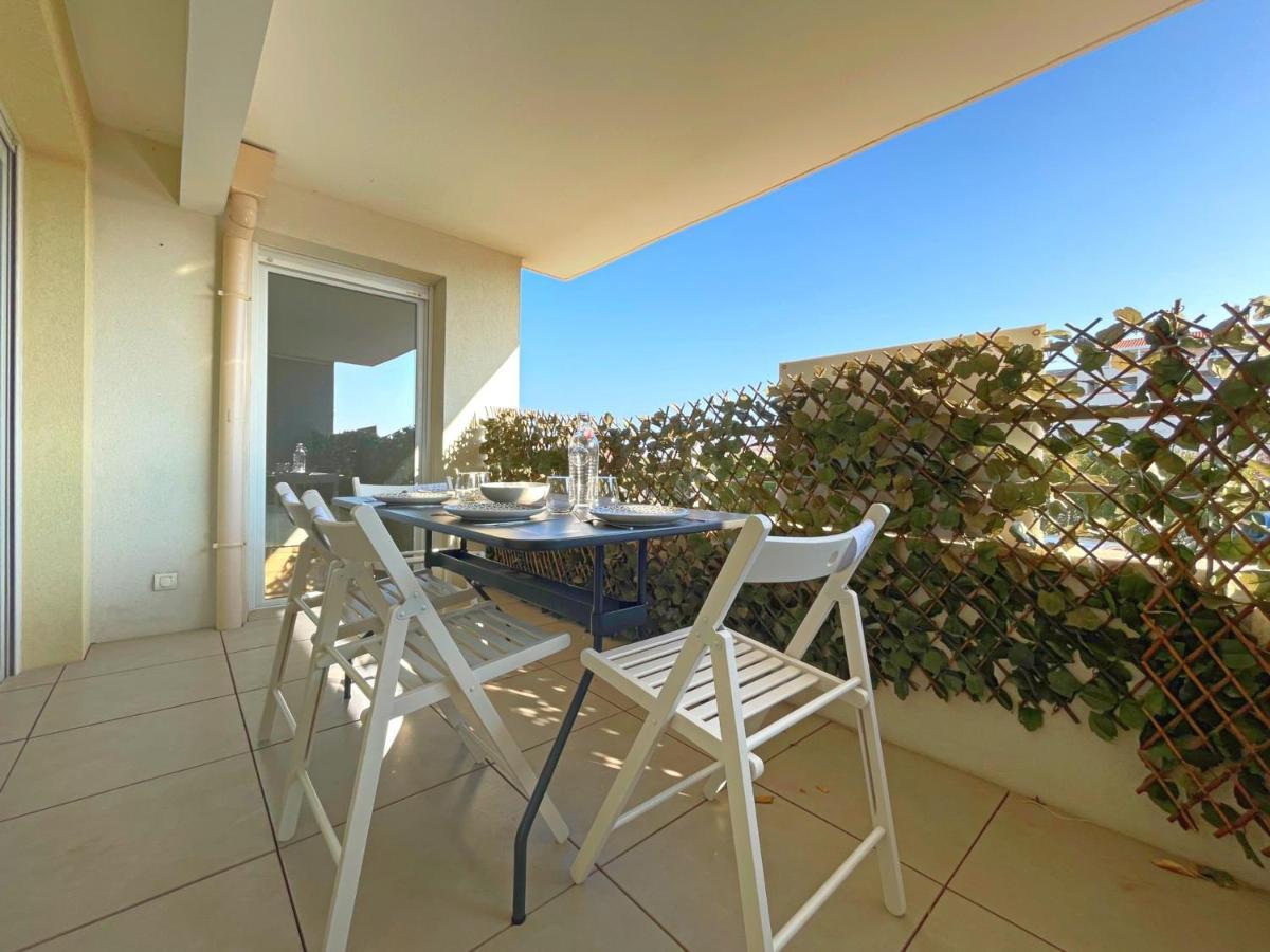 3P Climatise Avec Parking, Piscine, Proche Plage Et Commerces A Sete - Fr-1-338-497 Exteriör bild