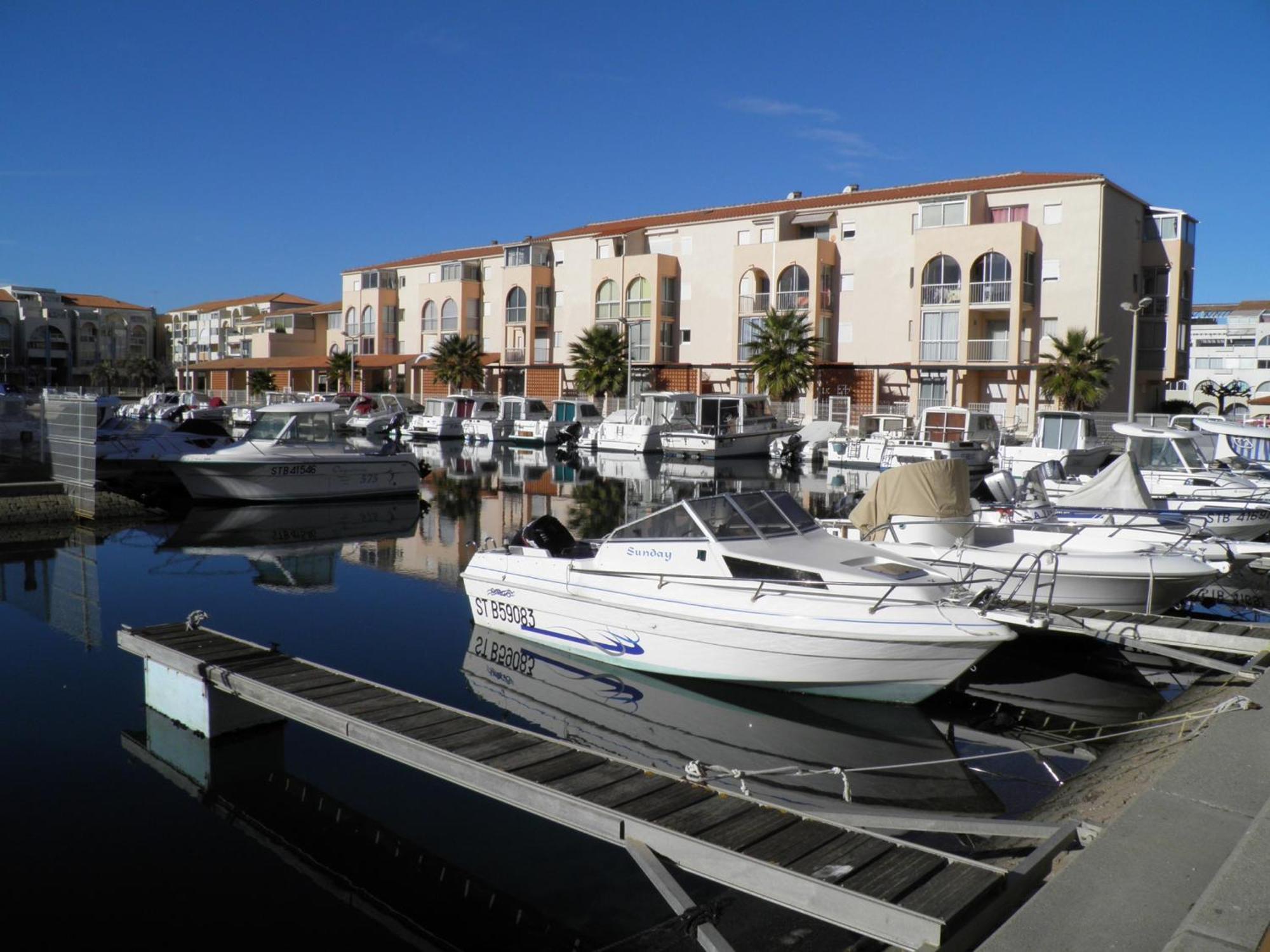 3P Climatise Avec Parking, Piscine, Proche Plage Et Commerces A Sete - Fr-1-338-497 Exteriör bild